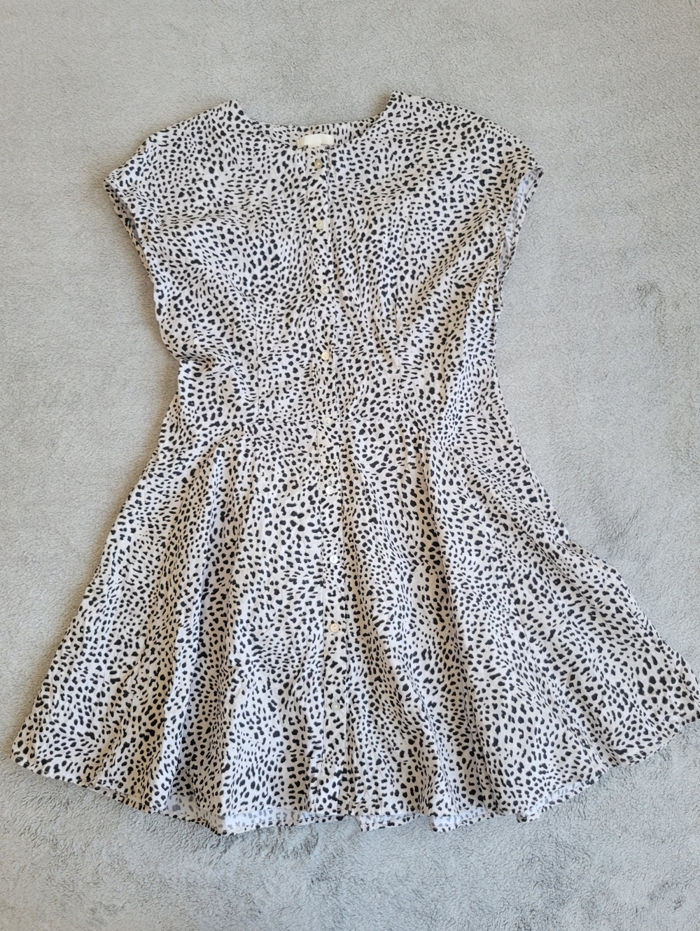 H&M Black & White Spotted Casual Swing Dress